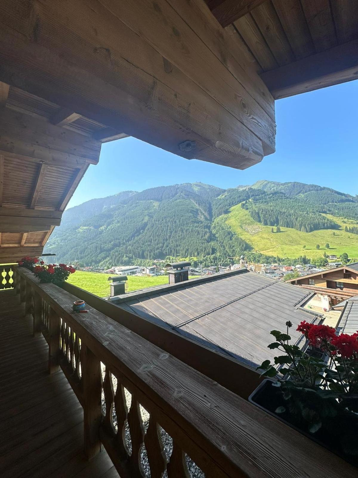 Sportpension Enzian Зальбах-Хинтерглемм Экстерьер фото